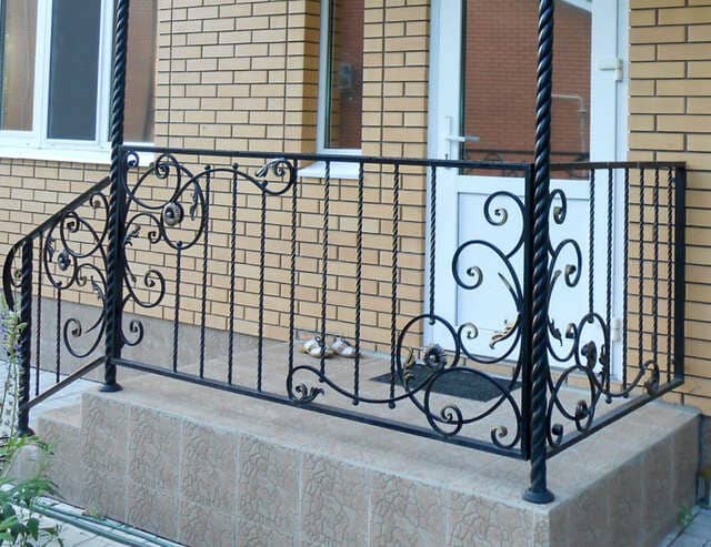 кованые и сварные перила Железнодорожный