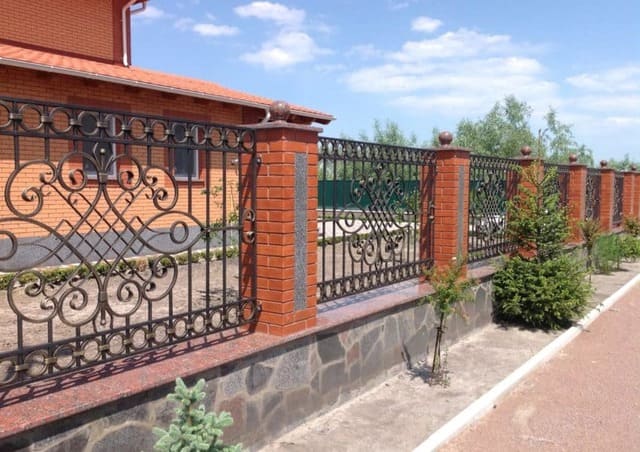кованые и сварные заборы Железнодорожный